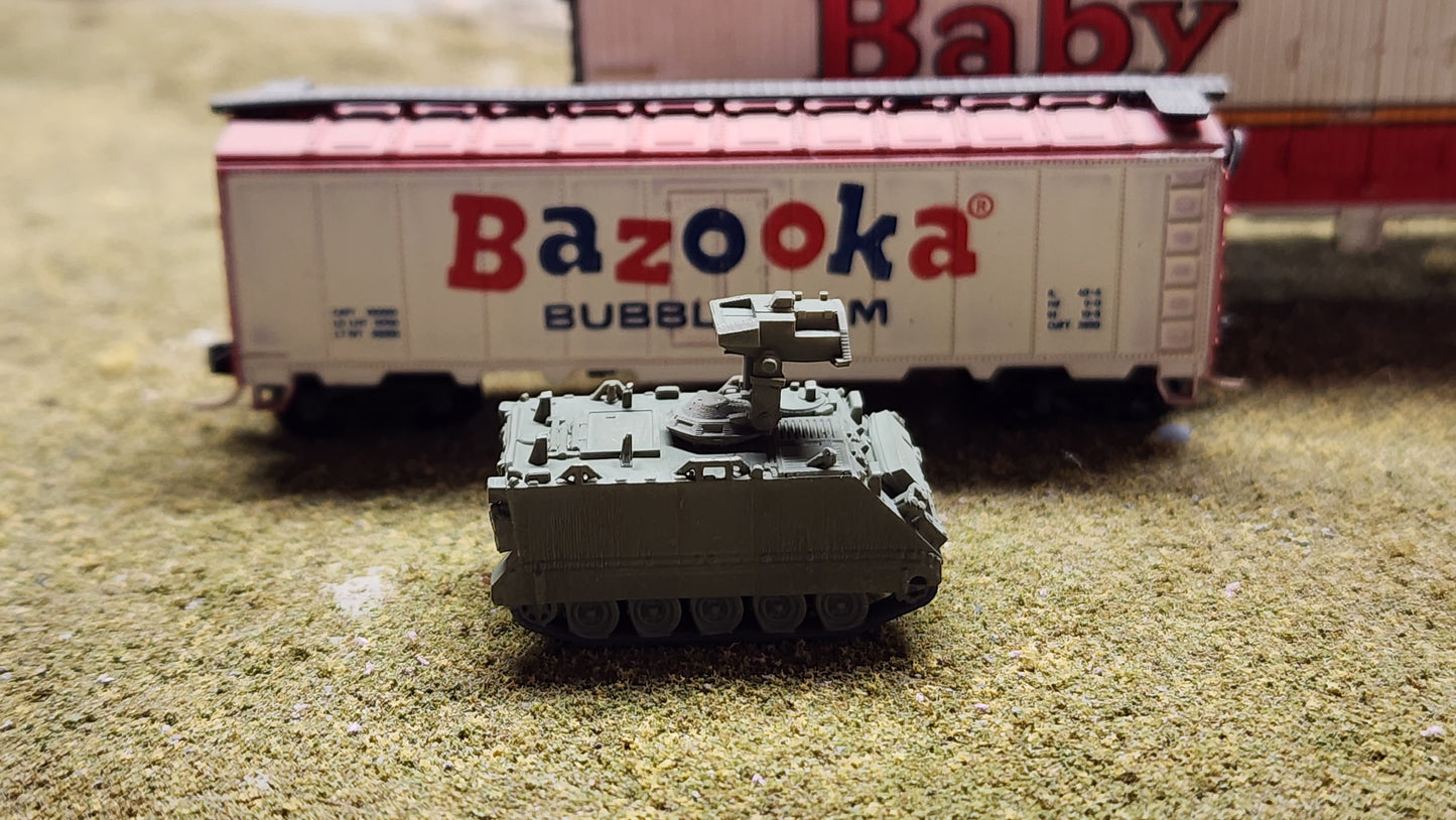 N Scale 1:160 M981 FISTV (Fire Support Team Vehicle) US Army -OD Green