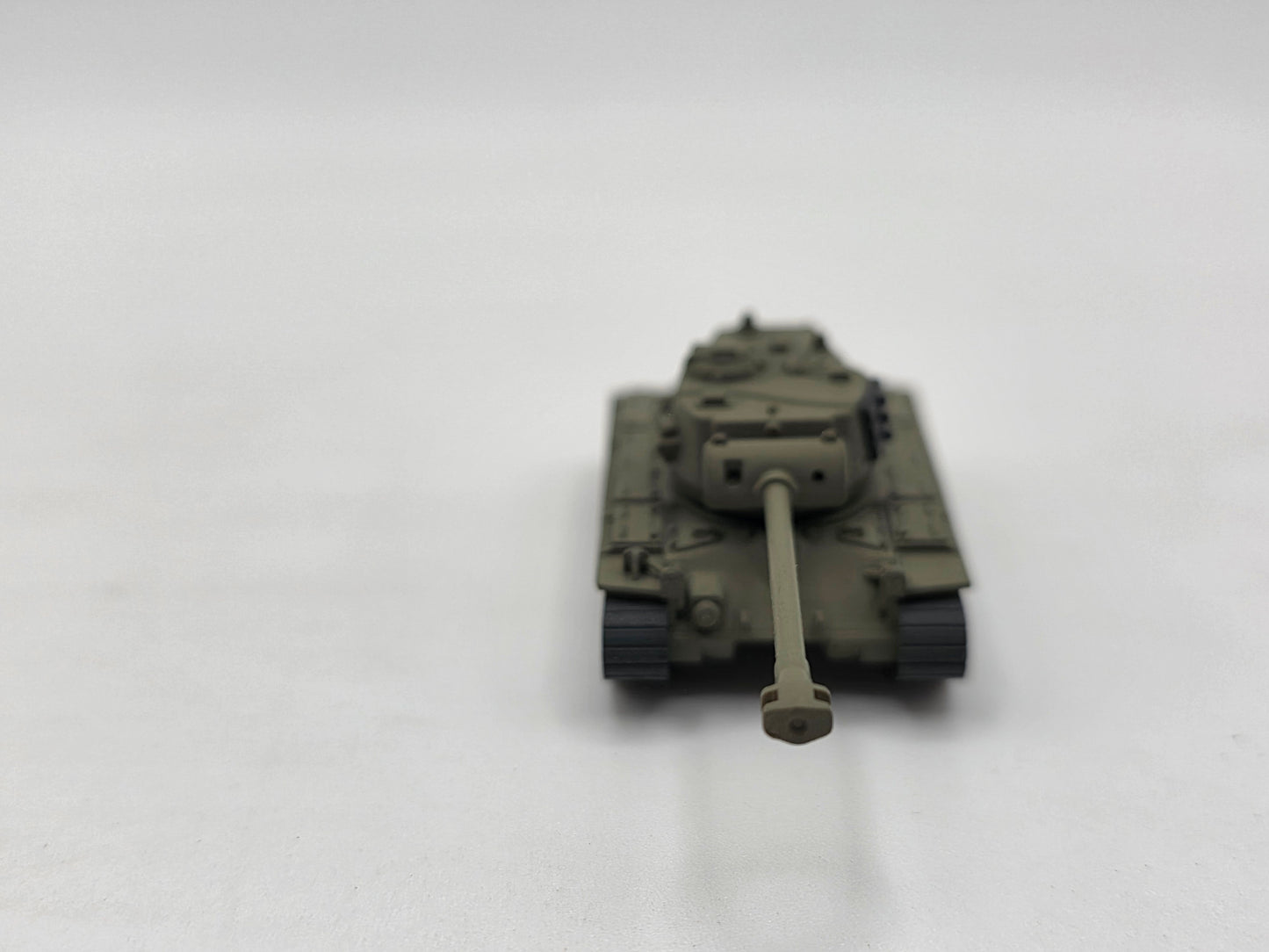 N Scale 1:160 M26 Pershing Heavy Tank - US Army - OD Green