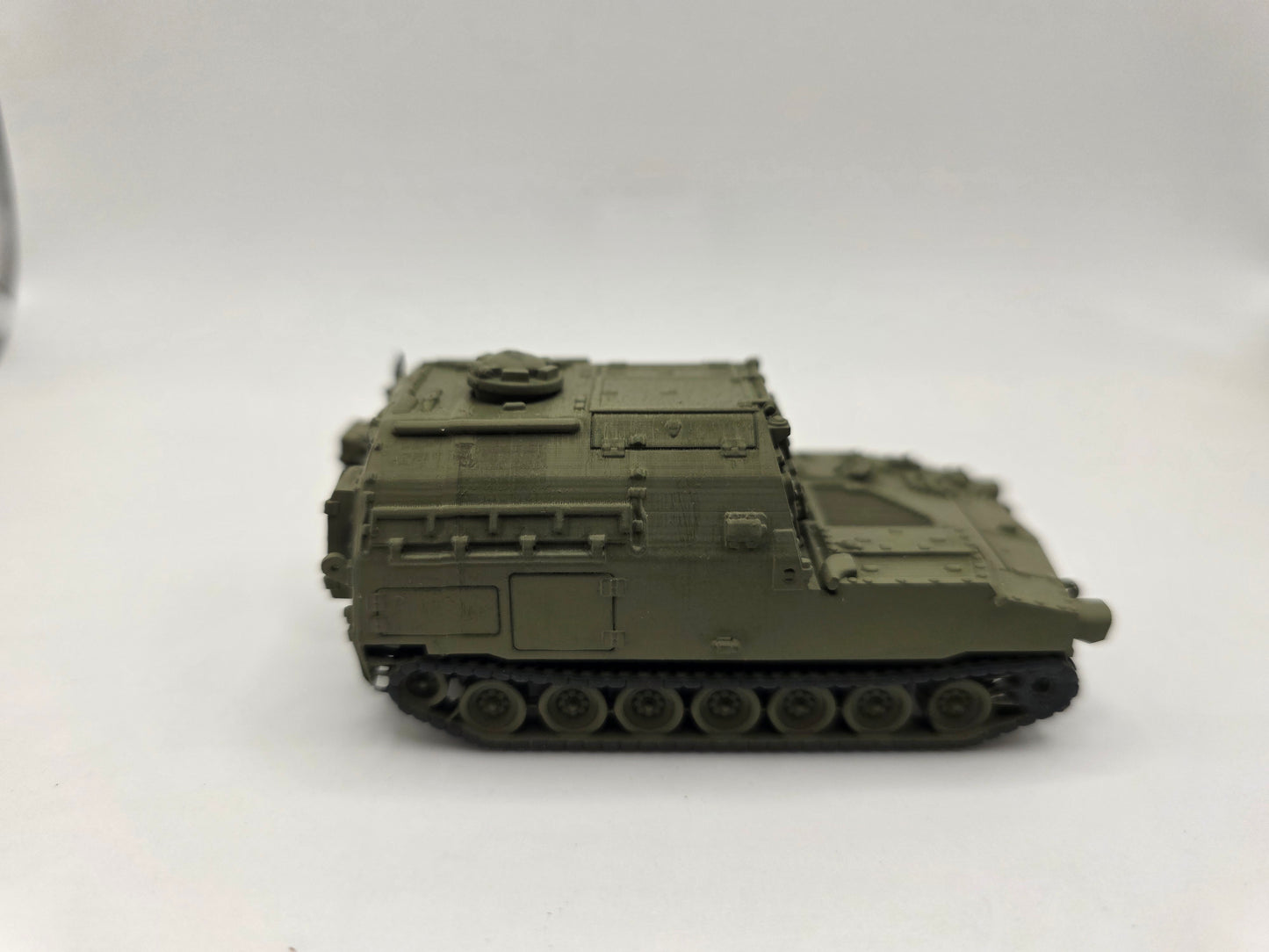 HO Scale 1:87 M992A2 Field Artillery Ammunition Supply Vehicle (FAASV) - OD Green
