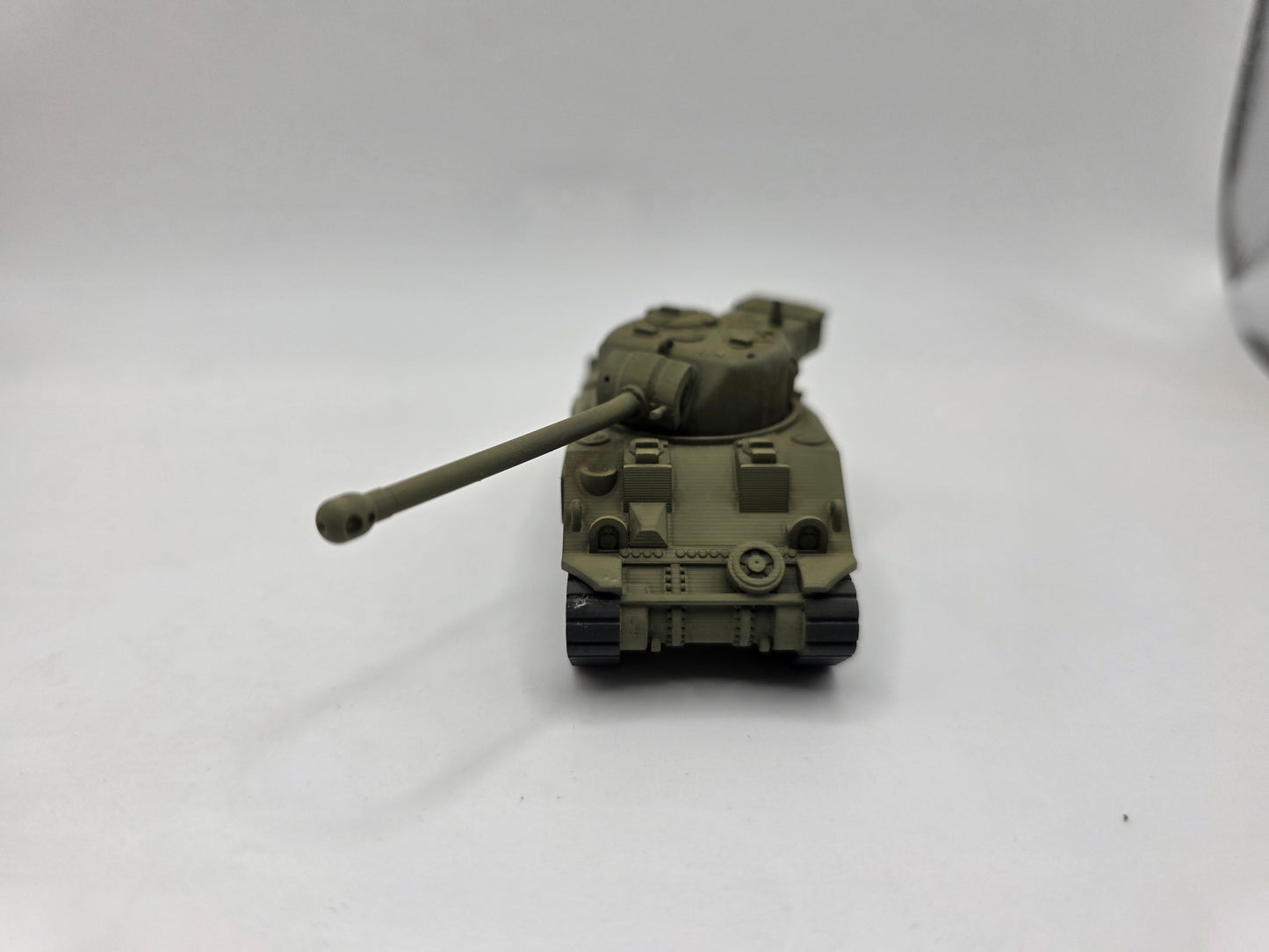 HO Scale 1:87 M4 Sherman Firefly Tank WWII - OD Green