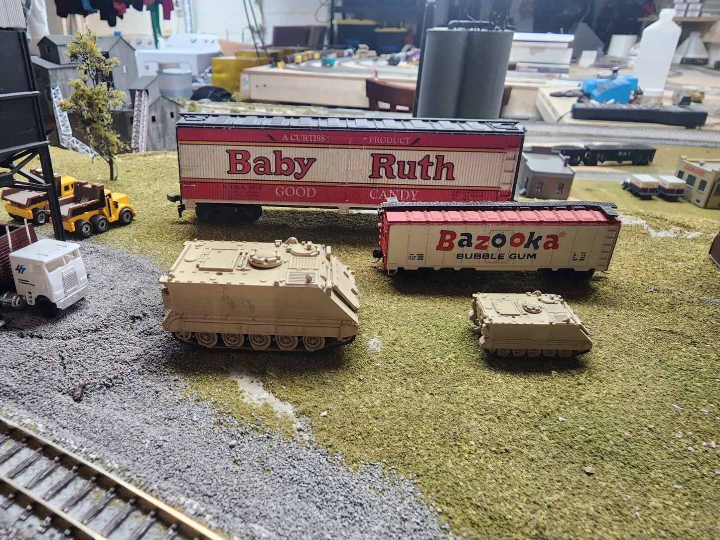 HO Scale 1:87 M113 - US Army Desert Camo