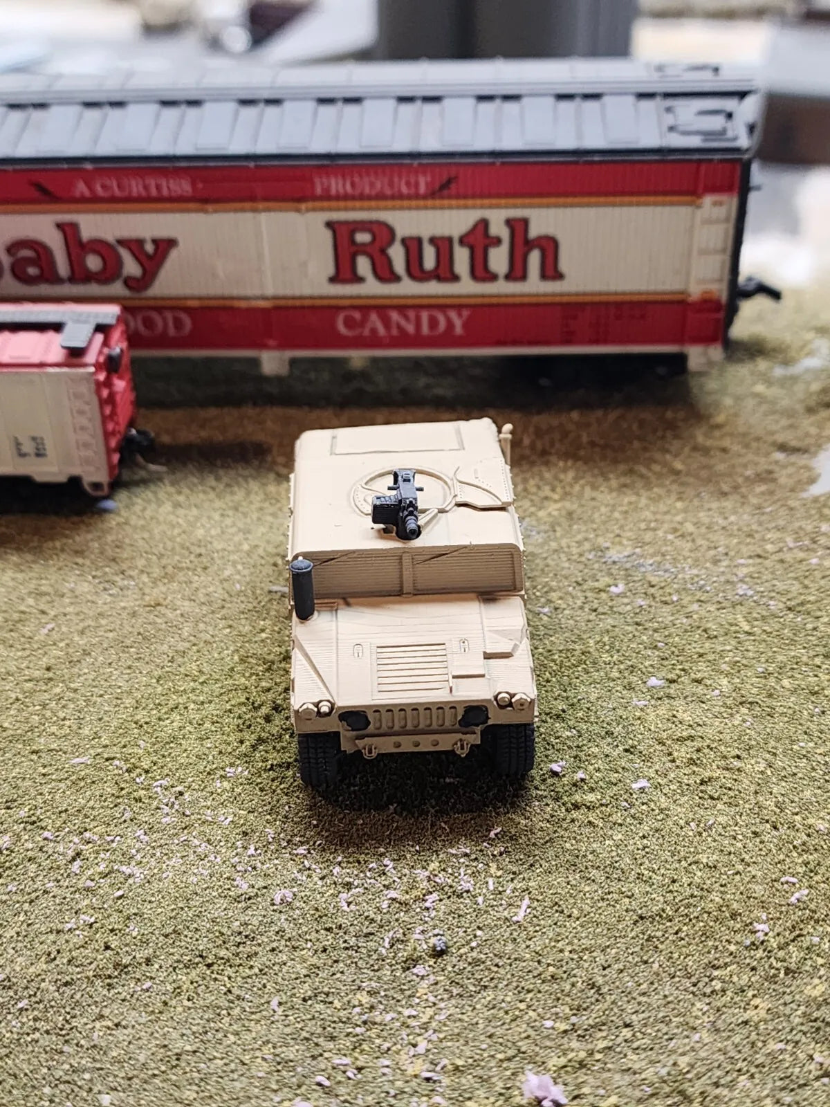 HO Scale 1:87 HMMWV Hummer US Army MK19 Grenade Launcher - Desert Camo