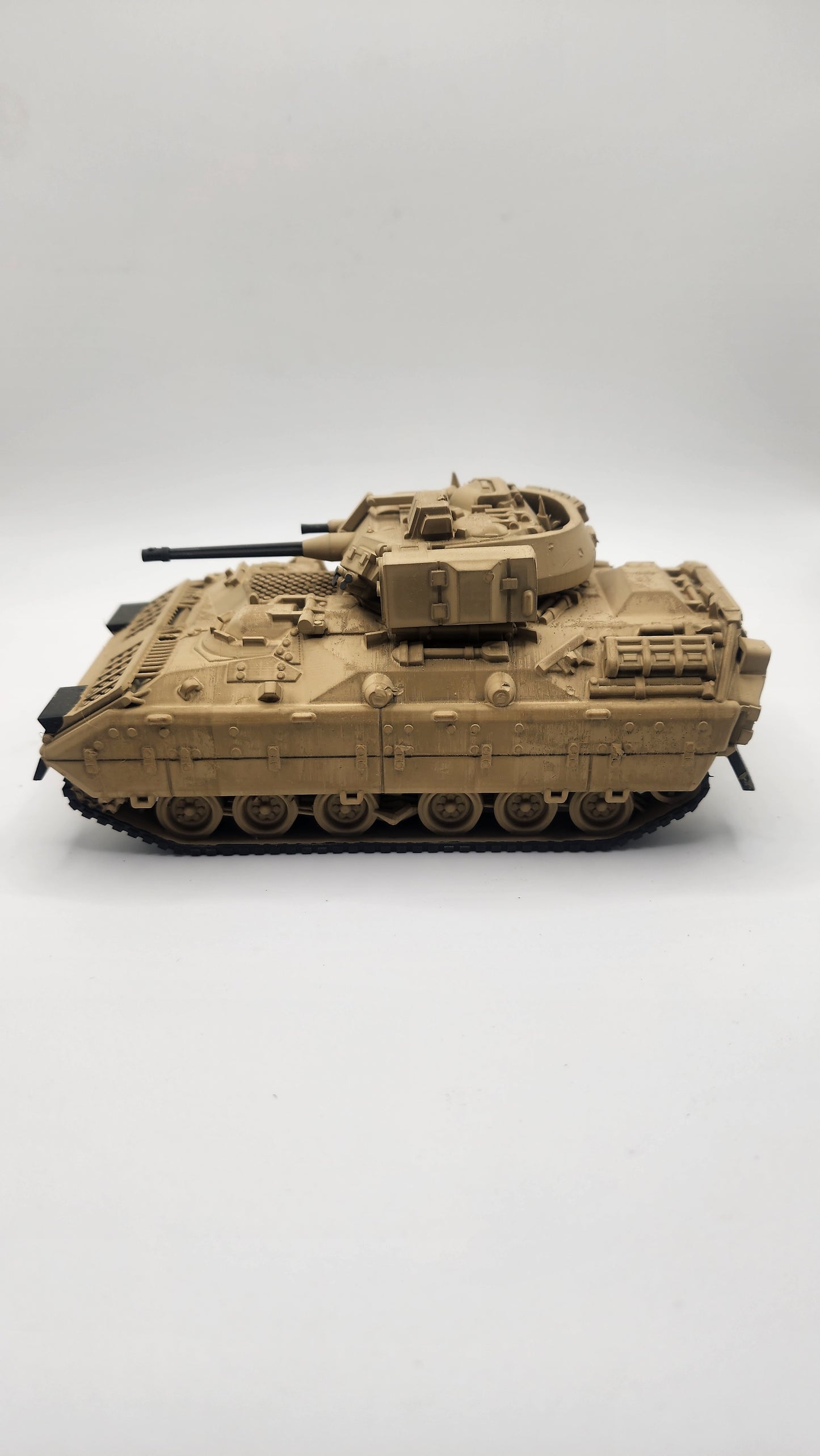 O Scale 1:48 M2 Bradley IFV 3D Printed and Hand Painted- US Army Desert Camo