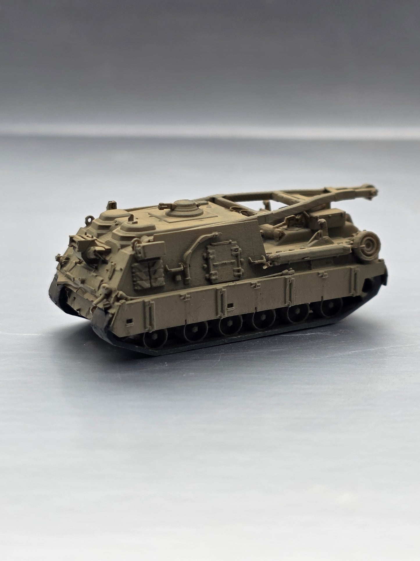 N Scale 1:160 M88 Recovery Vehicle US Army OD Green