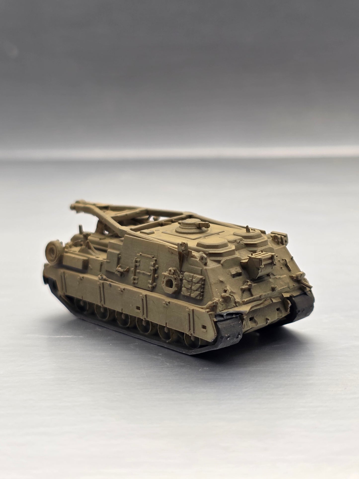 N Scale 1:160 M88 Recovery Vehicle US Army OD Green