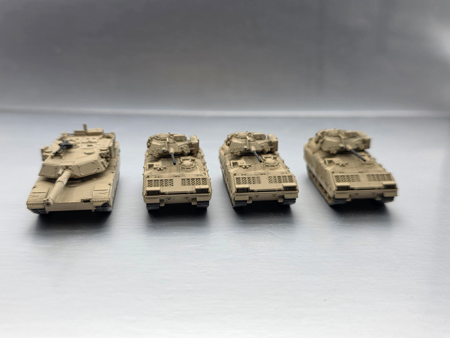 N Scale 1:160 Heavy Infantry Team (3) M2 Bradley, (1) M1 Abrams - Desert Camo