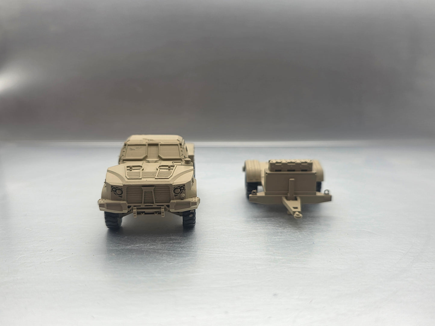 HO Scale 1:87 JLTV Cargo with Trailer Desert Camo US Army