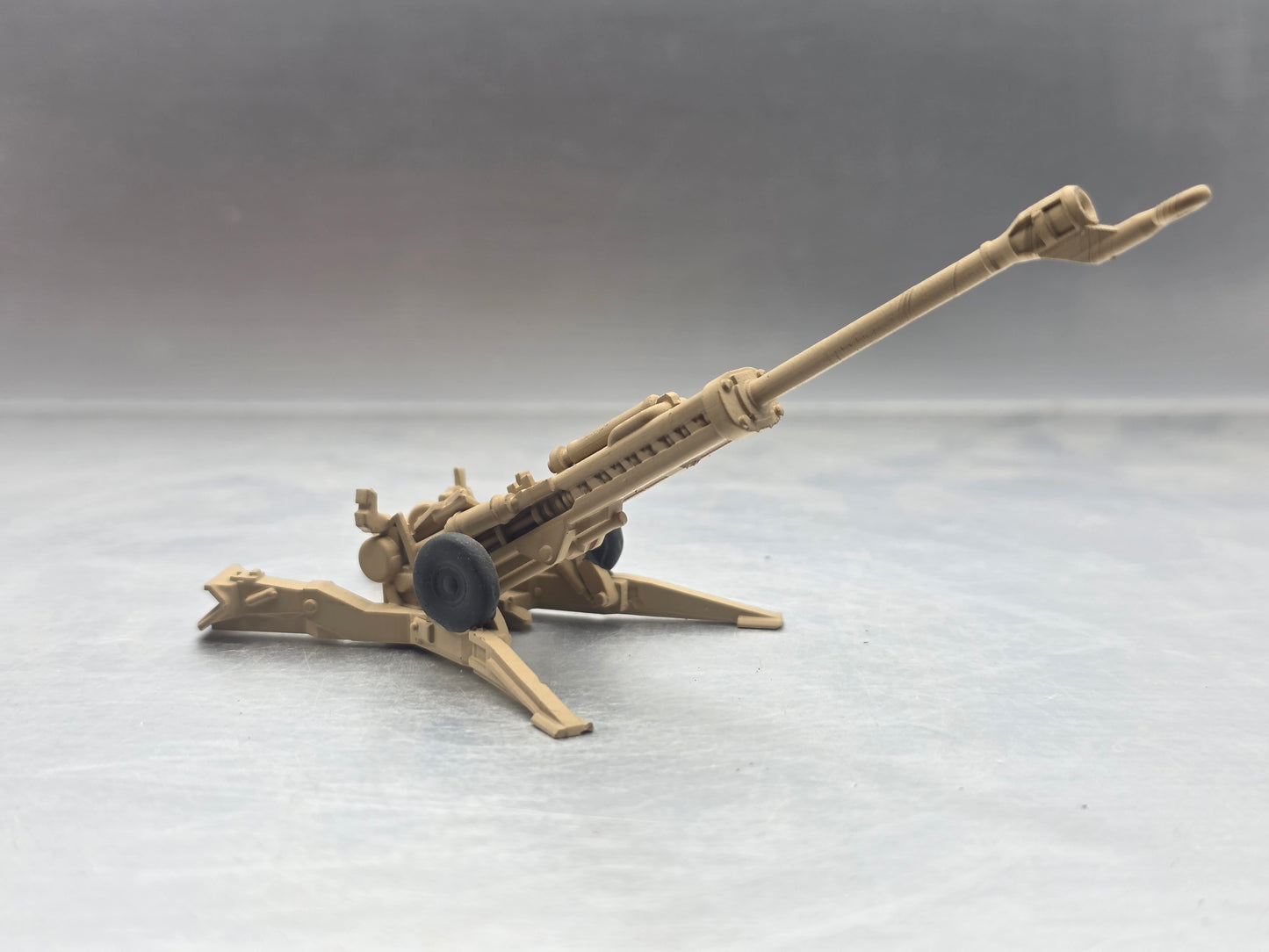 HO Scale 1:87 M777 155MM Howitzer Firing Position Desert Camo US Army
