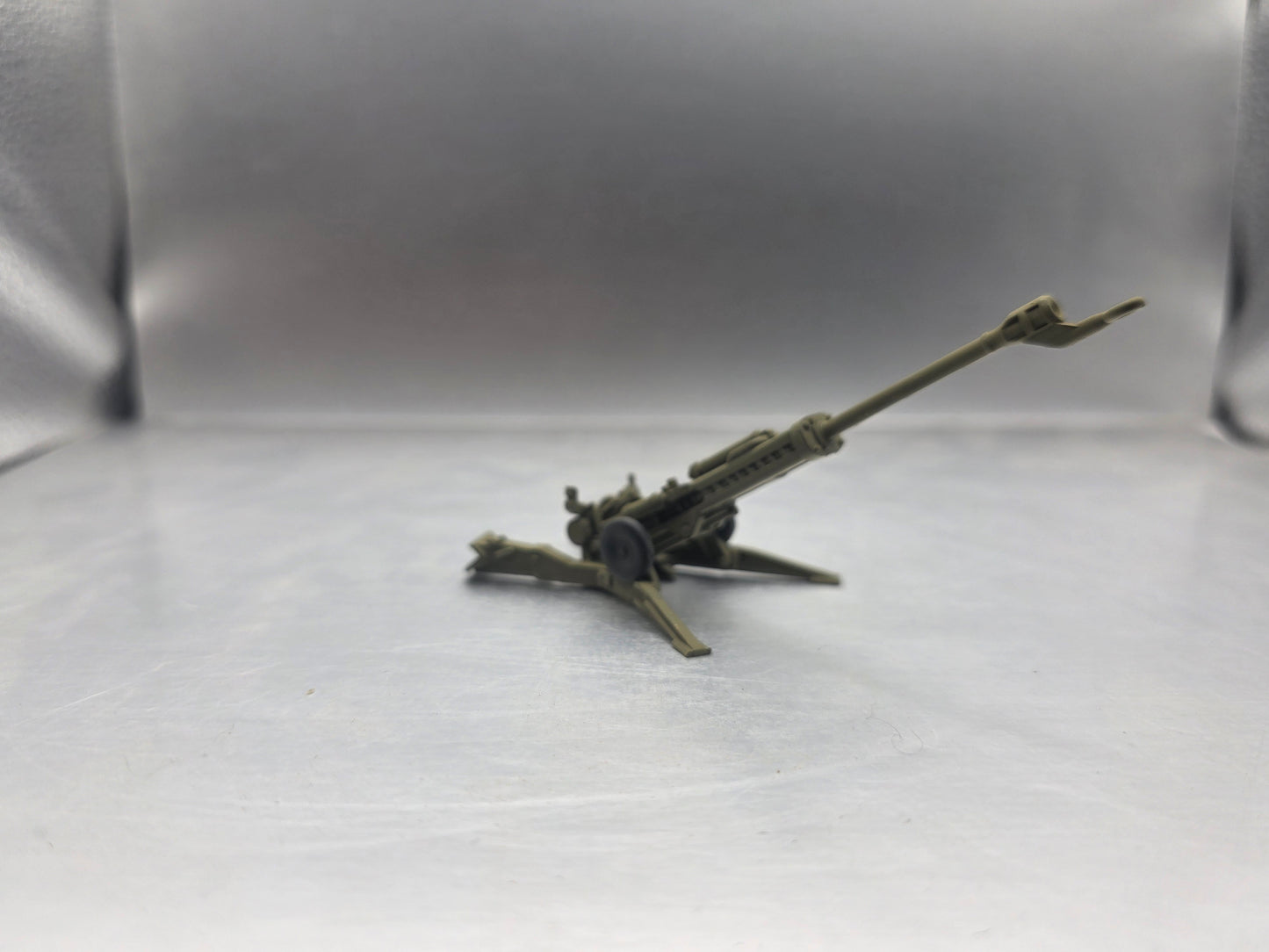 HO Scale 1:87 M777 155MM Howitzer Firing Position OD Green US Army