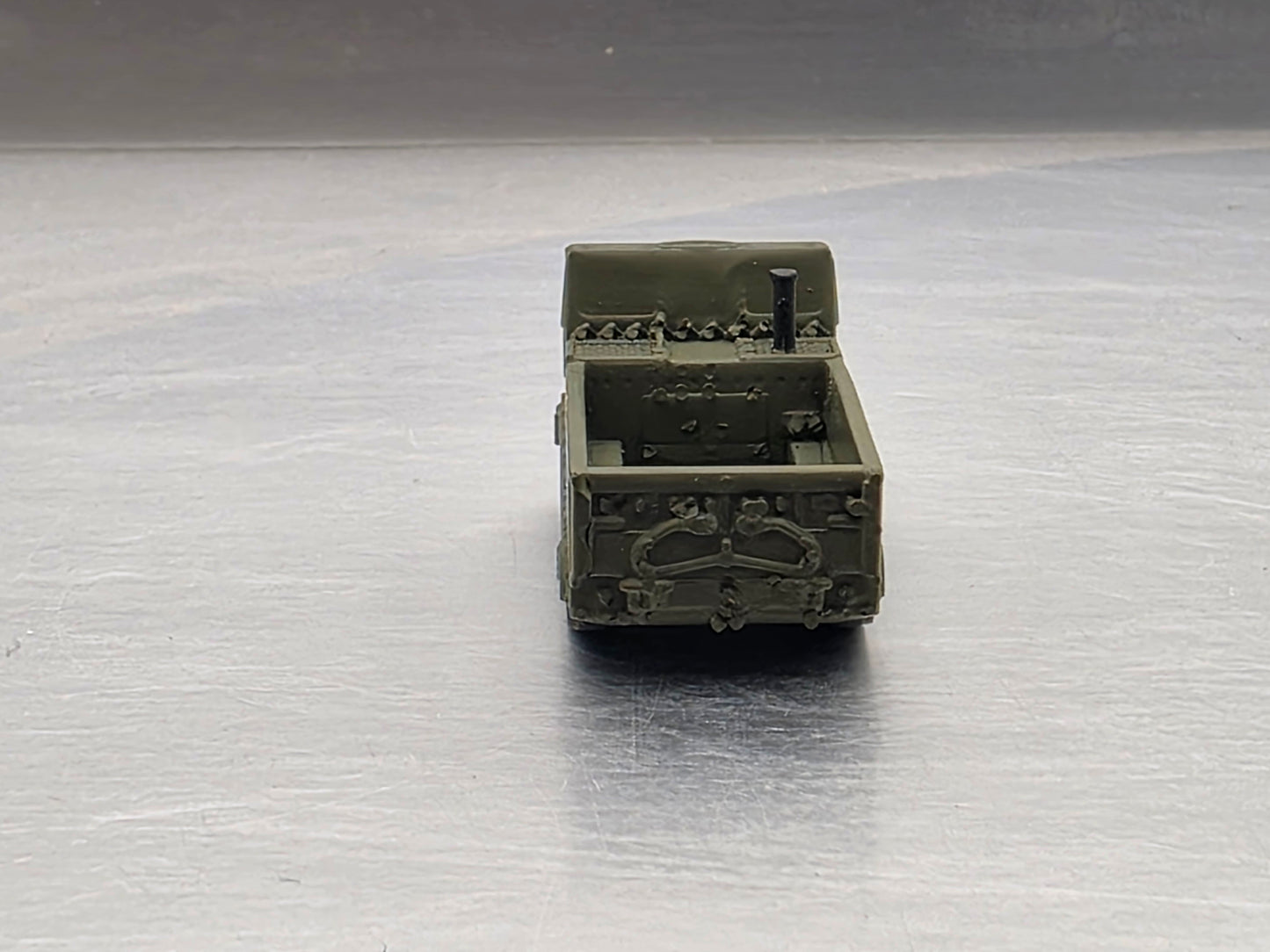 N Scale 1:160 M548 Tracked Cargo Carrier Open Bed OD Green US Army