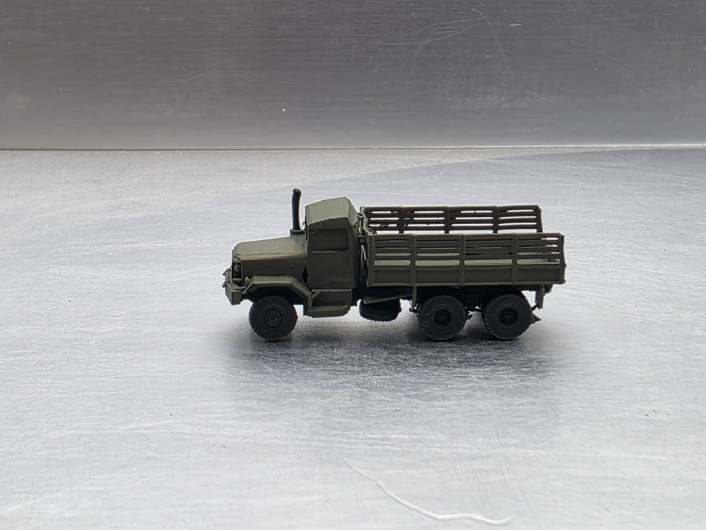 N Scale 1:160 M35 2½-ton 6×6 cargo truck Open Bed OD Green "Deuce and a Half" (Copy)