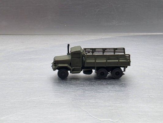 N Scale 1:160 M35 2½-ton 6×6 cargo truck Open Bed OD Green "Deuce and a Half" (Copy)