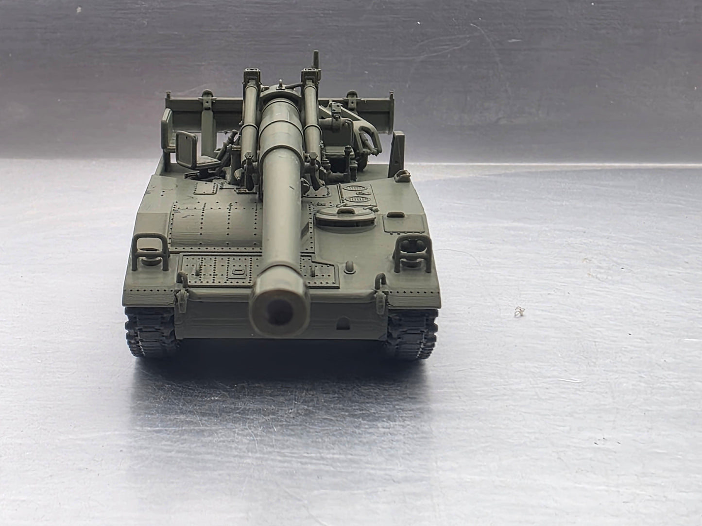 HO Scale 1:87 M110 howitzer - US Army OD Green