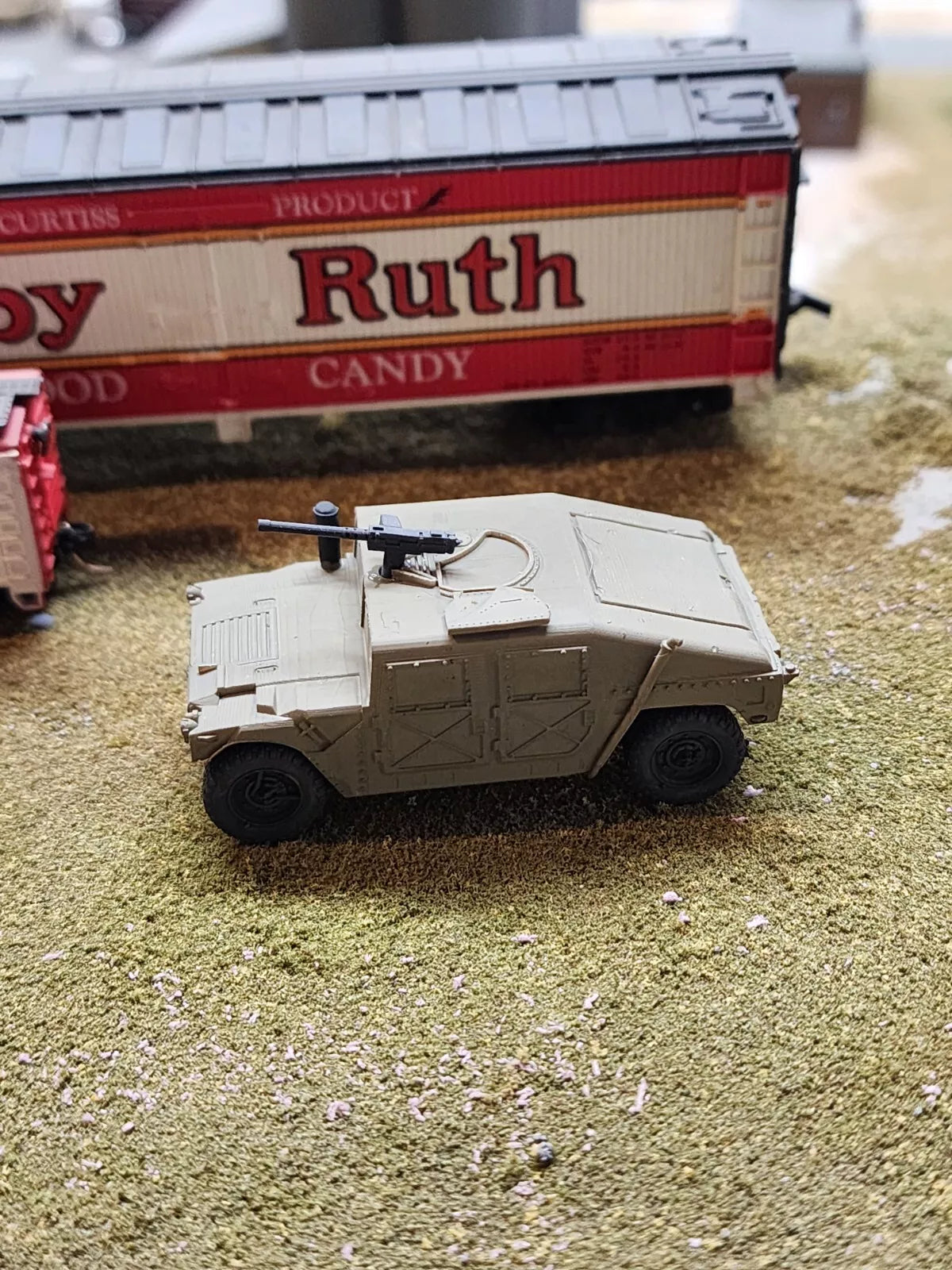 HO Scale 1:87 HMMWV Hummer US Army .50 CAL Machine Gun - OD Green