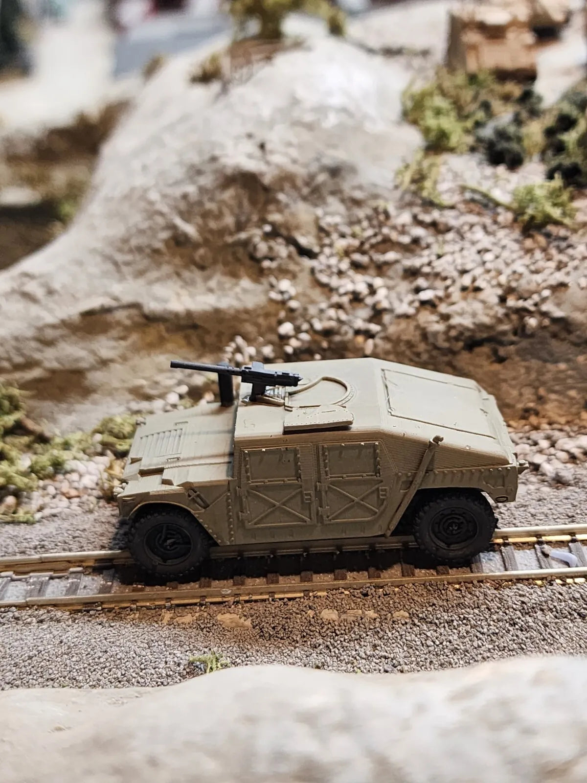 HO Scale 1:87 HMMWV Hummer US Army .50 CAL Machine Gun - OD Green