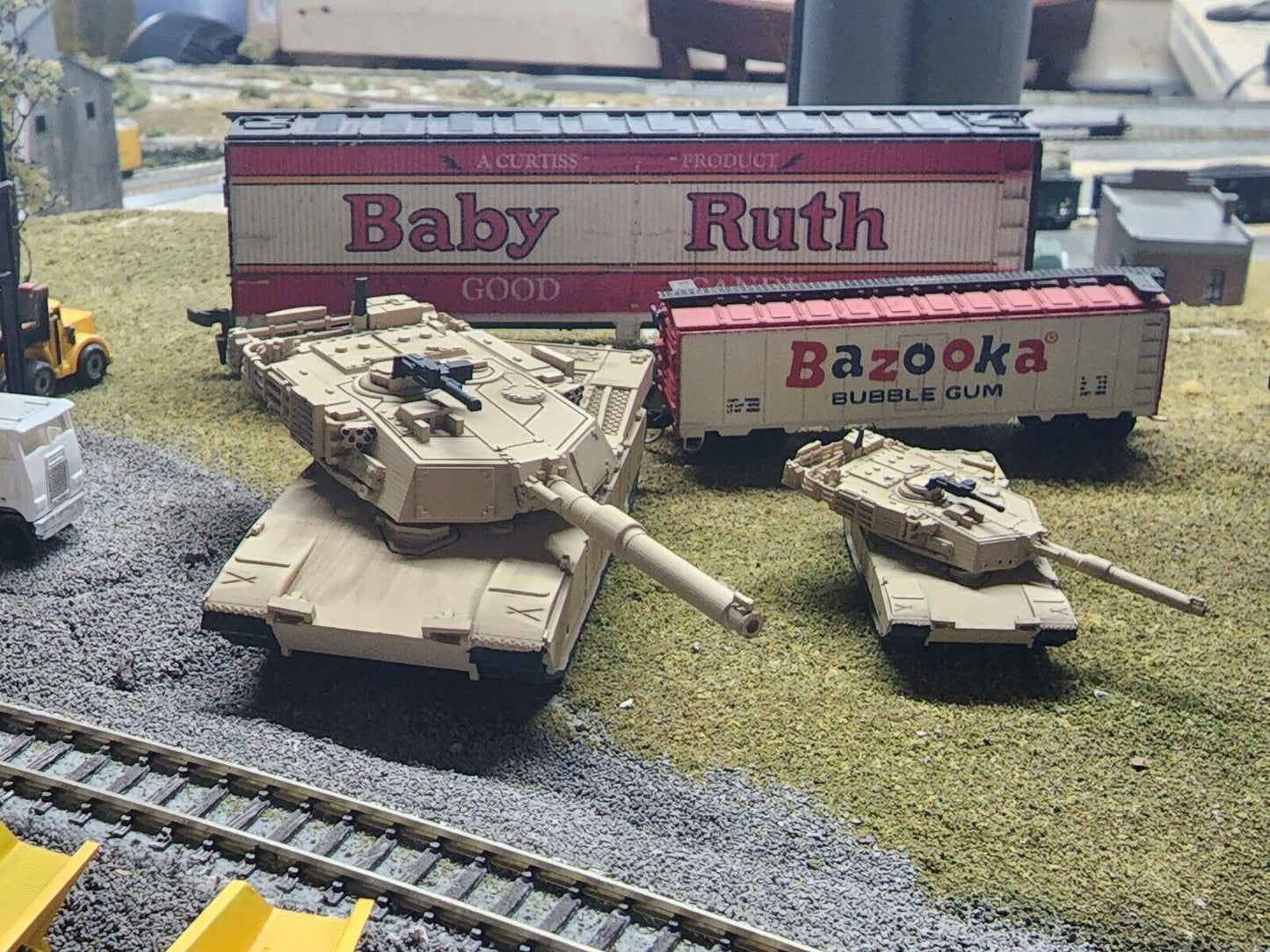 HO Scale 1:87 M1 Abrams - US Army Desert Camo