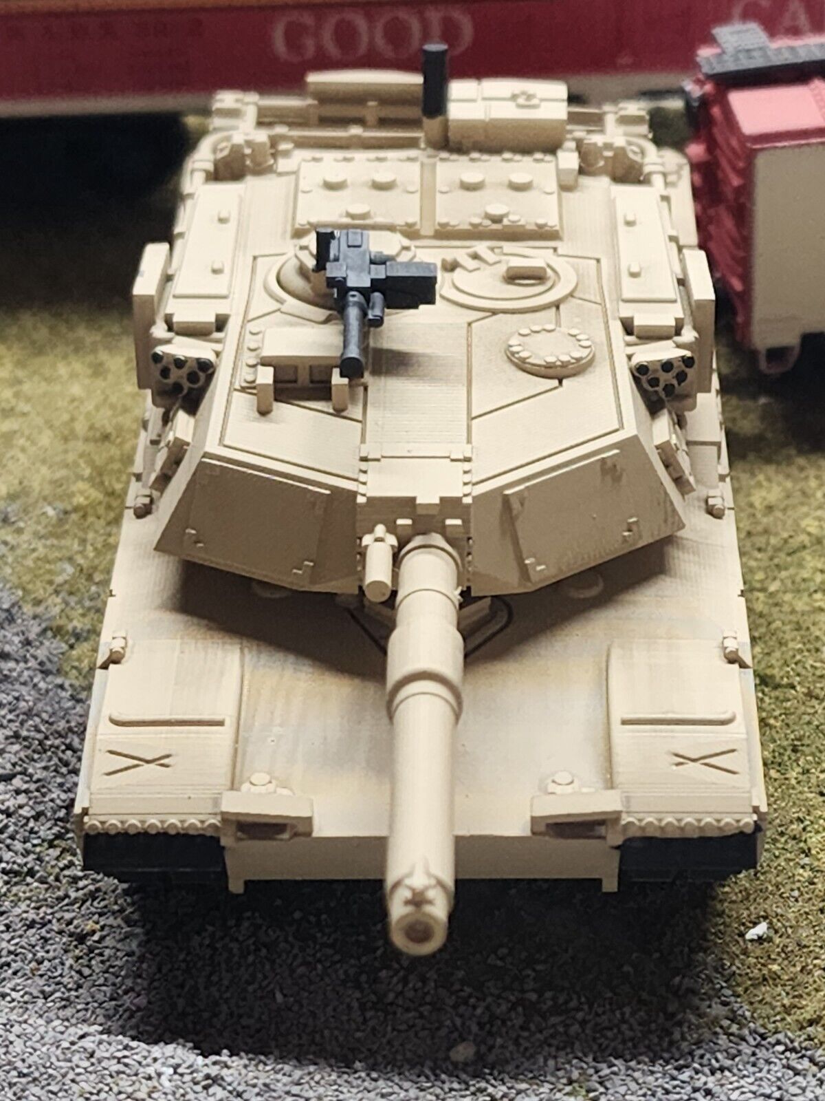 HO Scale 1:87 M1 Abrams - US Army Desert Camo