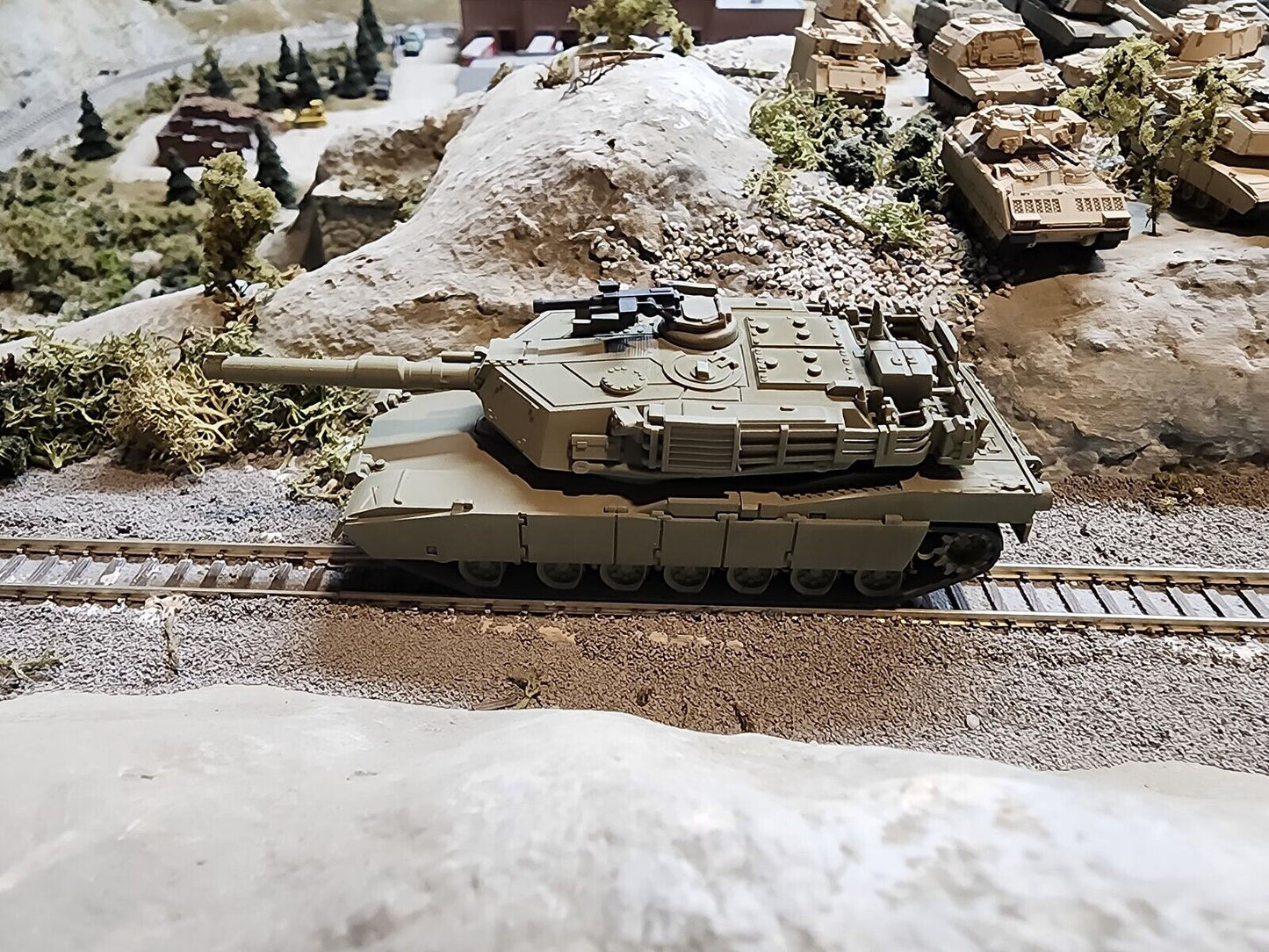 HO Scale 1:87 M1 Abrams - US Army OD Green