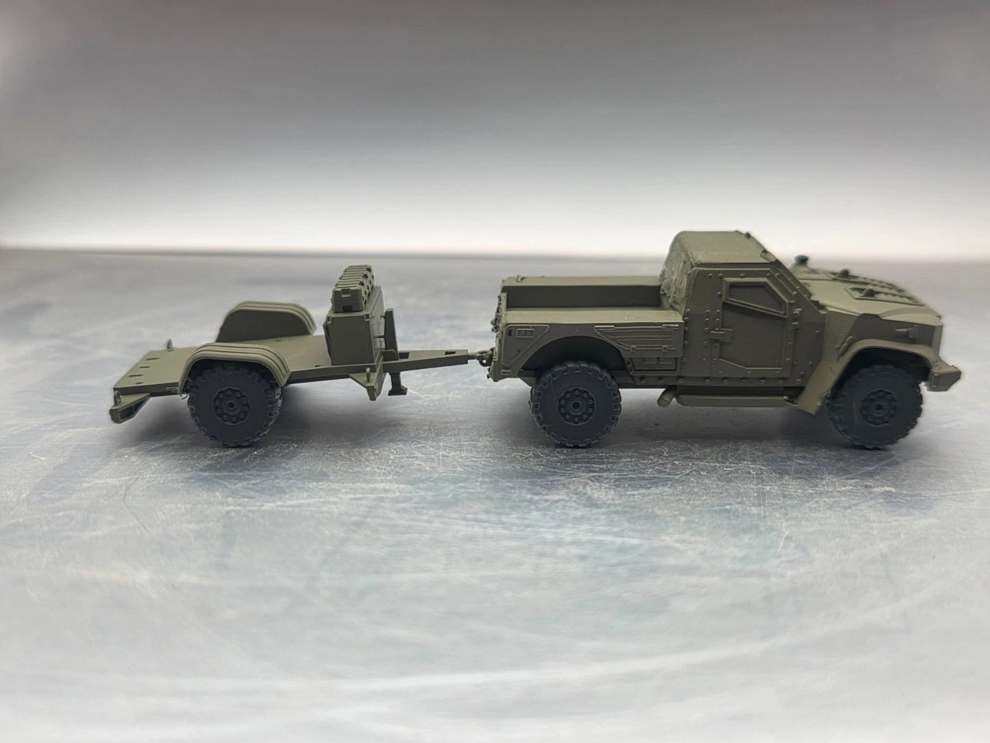HO Scale 1:87 JLTV Cargo with Trailer OD Green US Army