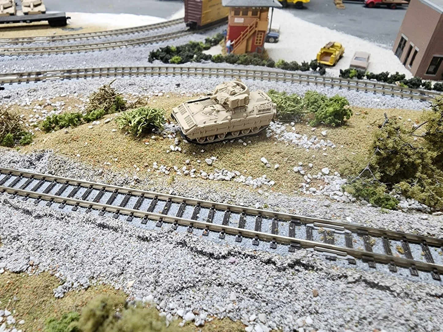 4 Pack N Scale 1:160 M2 Bradley IFV 3D - US Army Desert Camo