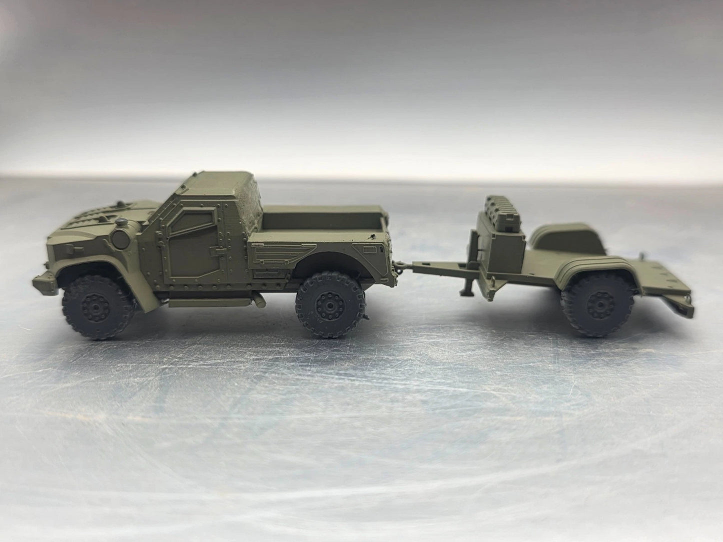HO Scale 1:87 JLTV Cargo with Trailer OD Green US Army
