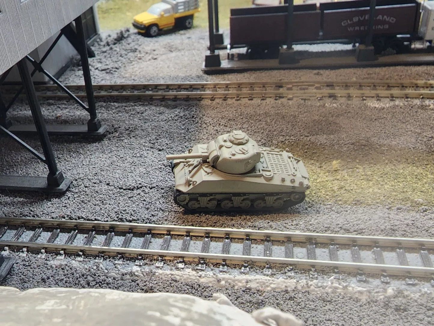 N Scale 1:160 M4 Sherman Tank WWII 3D Printed and Hand Painted- US Army OD Green